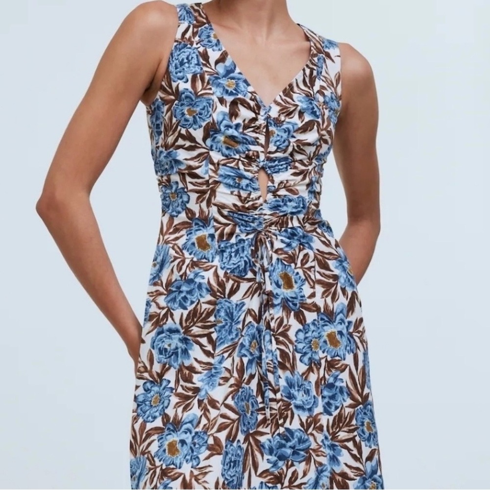 Madewell Blue and White Sleeveless V-Neck Sundress